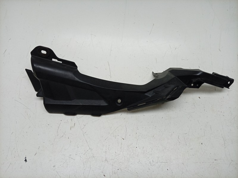 Recambio de moldura para suzuki gsx-s gsx-s 950 (wek2) referencia OEM IAM  4722148K0 