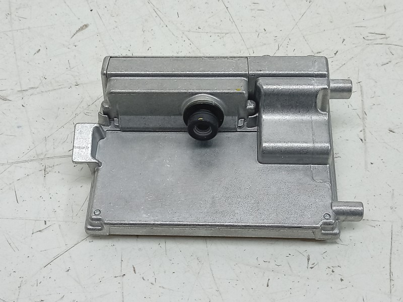 Recambio de camara vision frontal para volkswagen polo vi (aw1, bz1, ae1) 1.0 tsi referencia OEM IAM  2Q0980653D 