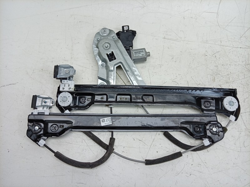 Recambio de elevalunas delantero derecho para kg mobility rexton referencia OEM IAM  82402Y4021 