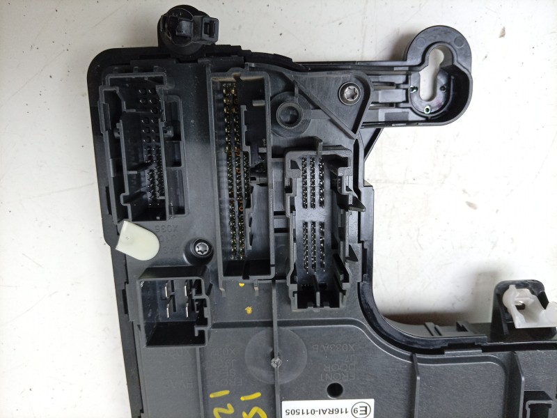 Recambio de modulo electronico para tesla model 3 ev referencia OEM IAM  183463210D 