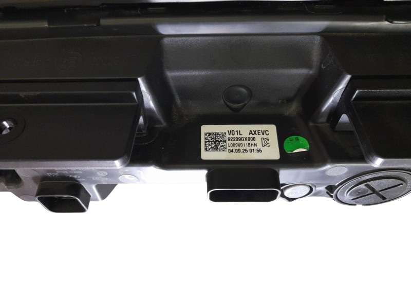 Recambio de faro delantero para hyundai inster ax referencia OEM IAM  92209GX000 