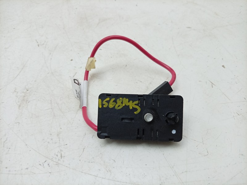 Recambio de amplificador de antena para tesla model 3 ev referencia OEM IAM  168020900A 