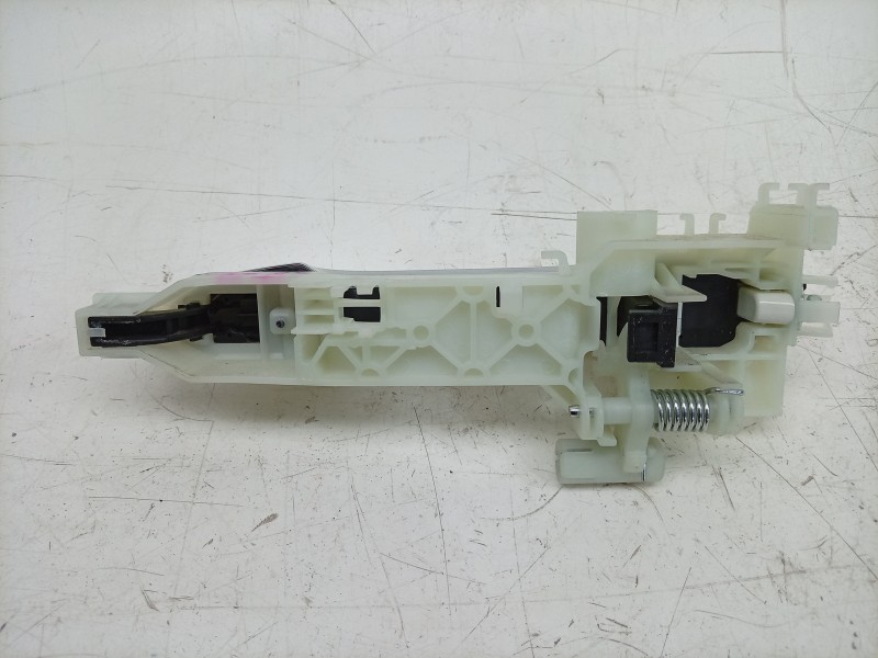 Recambio de maneta exterior delantera derecha para kg mobility rexton referencia OEM IAM  7245036021WAA 