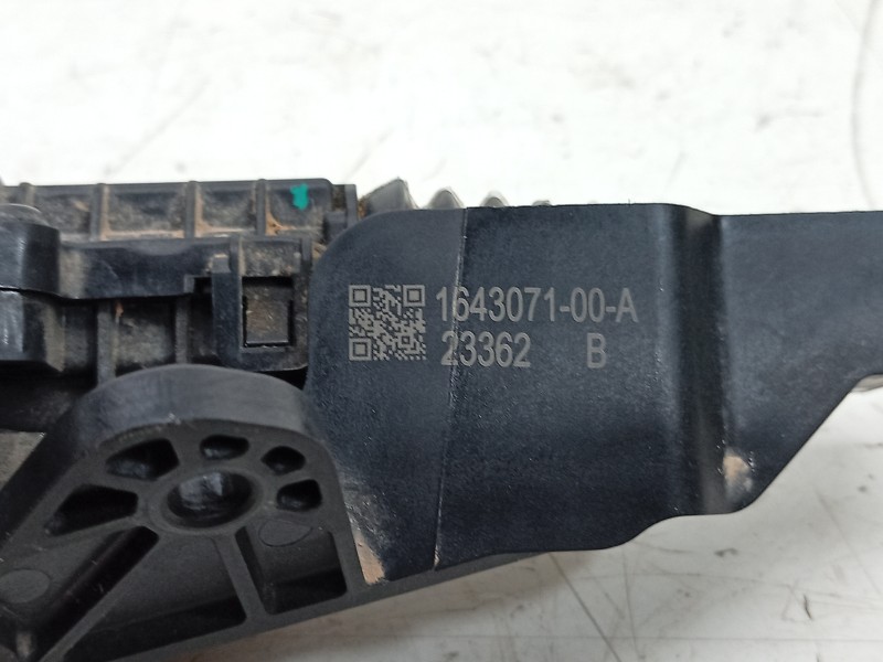Recambio de cerradura capo para tesla model 3 ev referencia OEM IAM  164307100A 