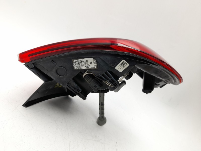 Recambio de piloto trasero derecho para renault clio v (b7_) 1.0 lpg (b7mt) referencia OEM IAM  265509761R 103F18140770/16018522