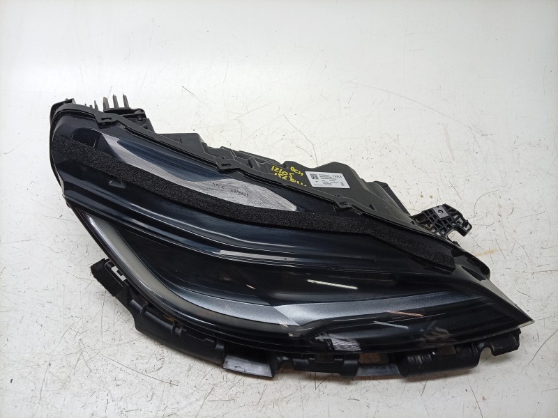 Recambio de faro derecho para tesla model 3 ev referencia OEM IAM  176088900 