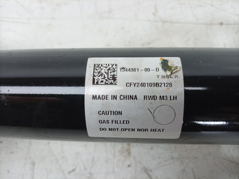 Recambio de amortiguador delantero izquierdo para tesla model 3 ev referencia OEM IAM  134436100D 