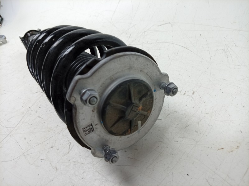 Recambio de amortiguador delantero izquierdo para tesla model 3 ev referencia OEM IAM  134436100D 