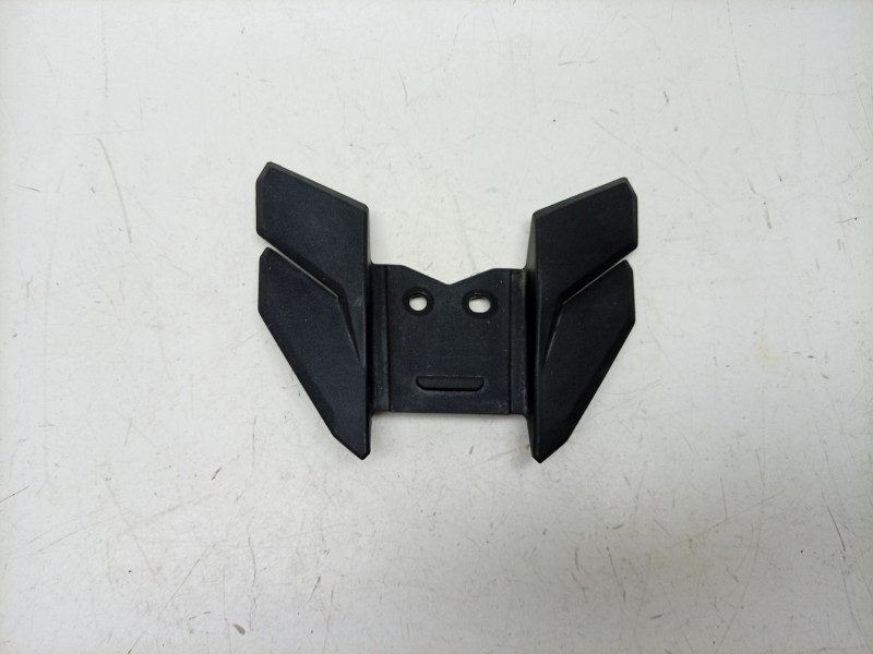 Recambio de moldura para honda cb 1000 sp referencia OEM IAM  80161MKYD500 