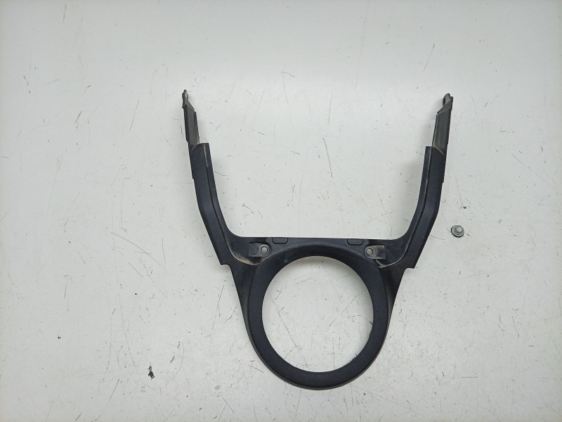 Recambio de moldura para bmw r 1300 gs referencia OEM IAM  1541785 