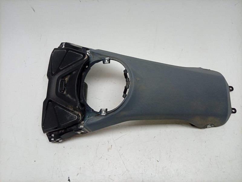Recambio de moldura para bmw r 1300 gs referencia OEM IAM 46631683198 1541476 