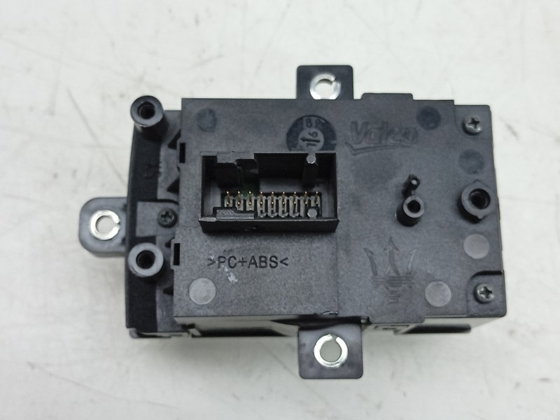 Recambio de mando multifuncion para maserati levante suv (m161) 3.0 d q4 referencia OEM IAM  670087463 