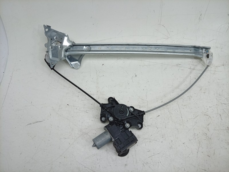 Recambio de elevalunas delantero izquierdo para toyota rav 4 v (_a5_, _h5_) 2.5 hybrid (axah52) referencia OEM IAM  6980242072 