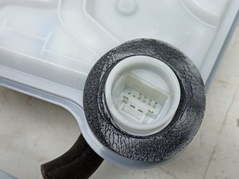 Recambio de cerradura puerta delantera izquierda para toyota rav 4 v (_a5_, _h5_) 2.5 hybrid (axah52) referencia OEM IAM  690405