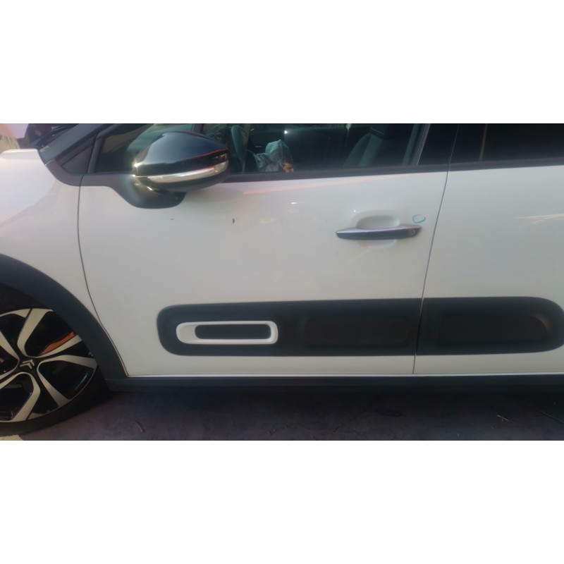 Recambio de puerta delantera izquierda para citroën c3 iii (sx) 1.5 bluehdi 100 (sxyhyp, sxyhtu) referencia OEM IAM   