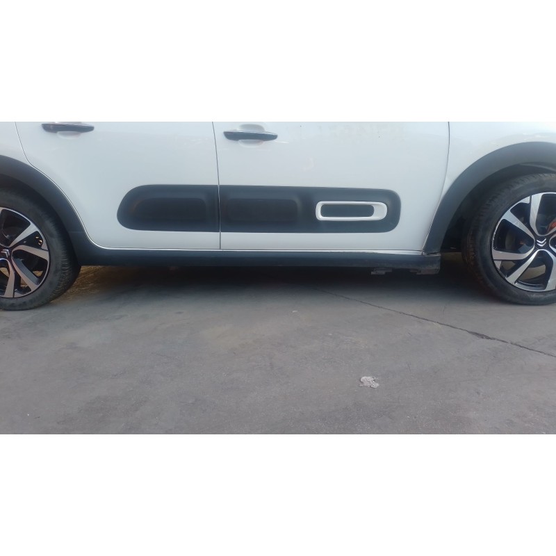 Recambio de estribos laterales para citroën c3 iii (sx) 1.5 bluehdi 100 (sxyhyp, sxyhtu) referencia OEM IAM   