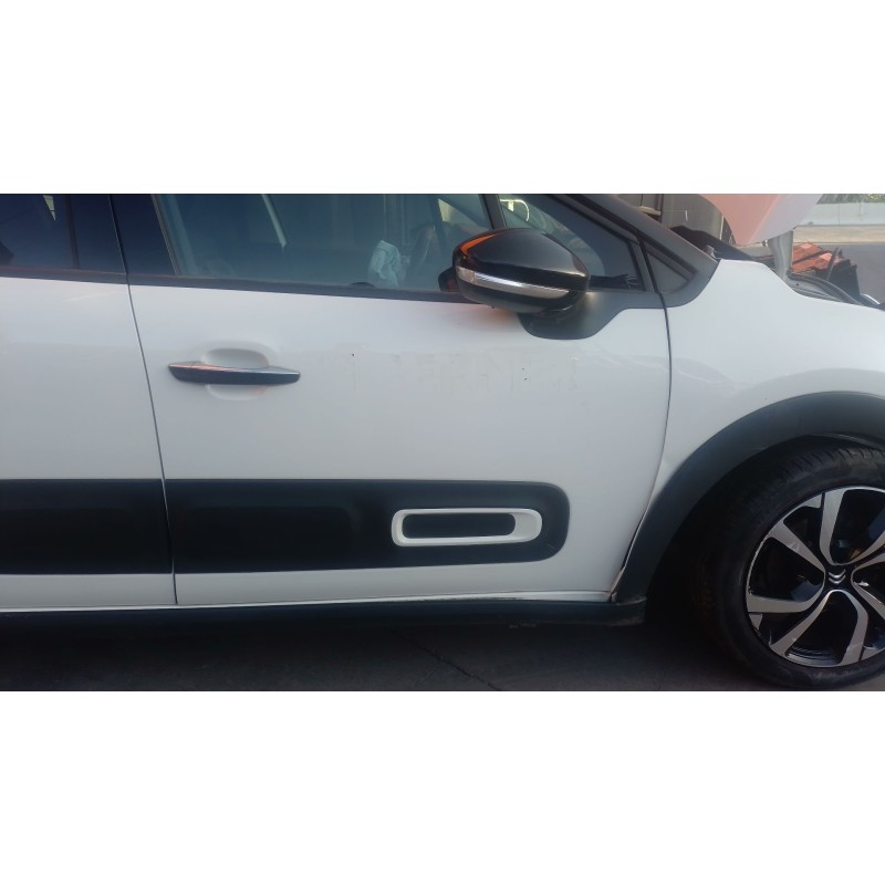 Recambio de puerta delantera derecha para citroën c3 iii (sx) 1.5 bluehdi 100 (sxyhyp, sxyhtu) referencia OEM IAM   