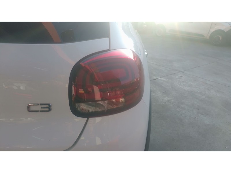Recambio de piloto trasero derecho para citroën c3 iii (sx) 1.5 bluehdi 100 (sxyhyp, sxyhtu) referencia OEM IAM   