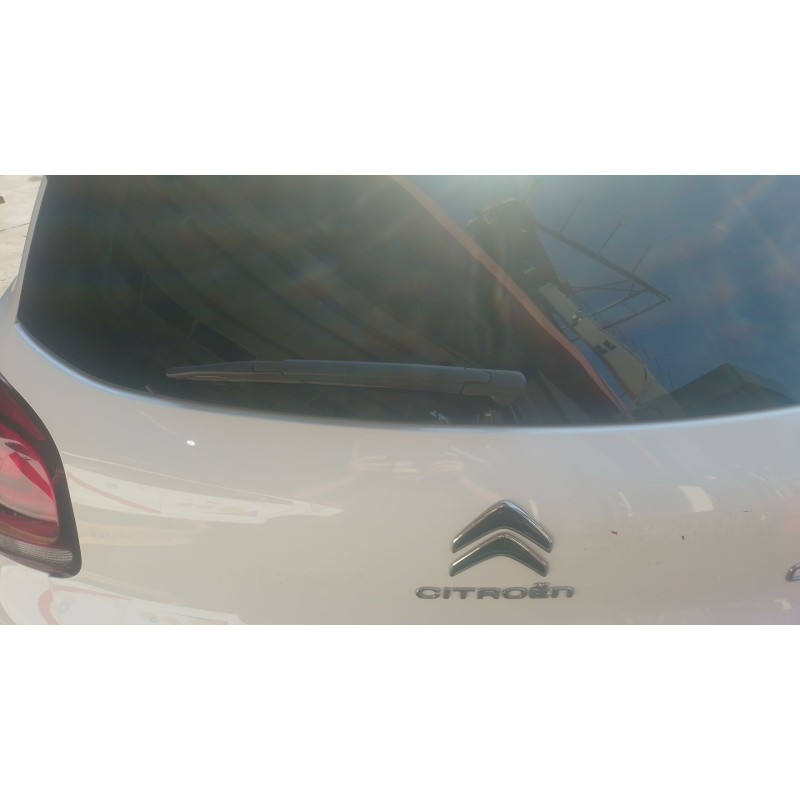 Recambio de brazo limpia trasero para citroën c3 iii (sx) 1.5 bluehdi 100 (sxyhyp, sxyhtu) referencia OEM IAM   