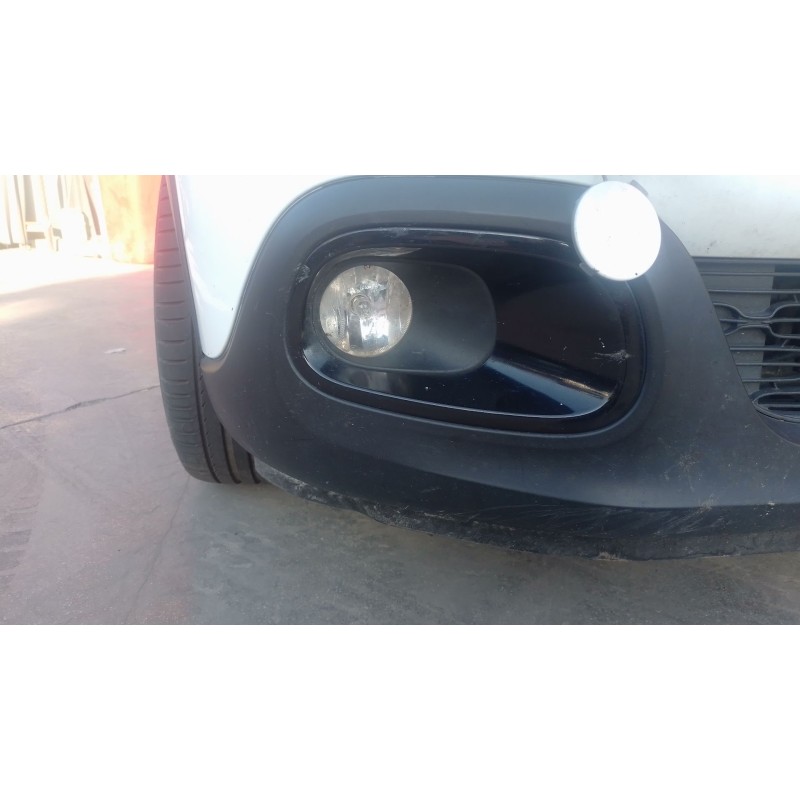 Recambio de faro antiniebla derecho para citroën c3 iii (sx) 1.5 bluehdi 100 (sxyhyp, sxyhtu) referencia OEM IAM   