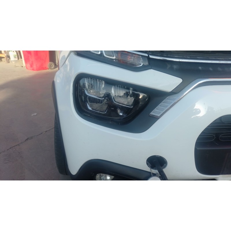 Recambio de faro derecho para citroën c3 iii (sx) 1.5 bluehdi 100 (sxyhyp, sxyhtu) referencia OEM IAM   