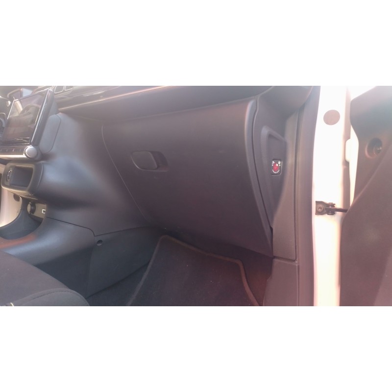 Recambio de guantera para citroën c3 iii (sx) 1.5 bluehdi 100 (sxyhyp, sxyhtu) referencia OEM IAM   