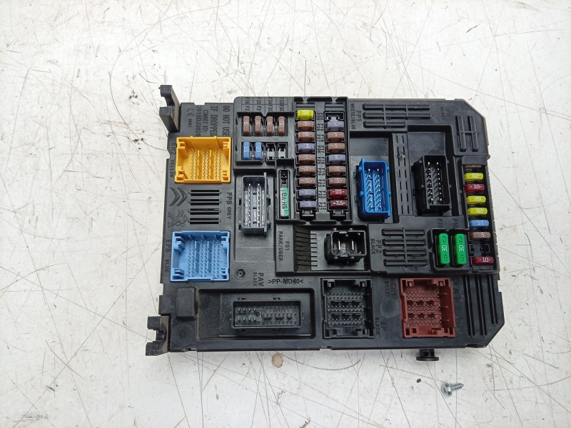 Recambio de caja reles / fusibles para citroën c3 aircross ii van (2c_, 2r_) puretech 82 referencia OEM IAM  TA20171106 