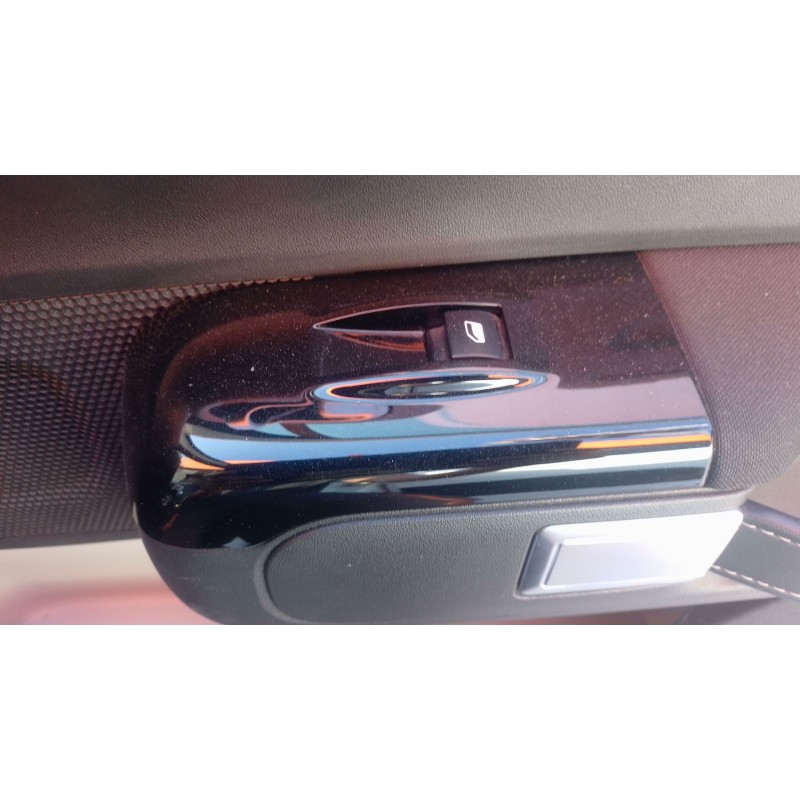 Recambio de mando elevalunas delantero derecho para citroën c3 iii (sx) 1.5 bluehdi 100 (sxyhyp, sxyhtu) referencia OEM IAM   