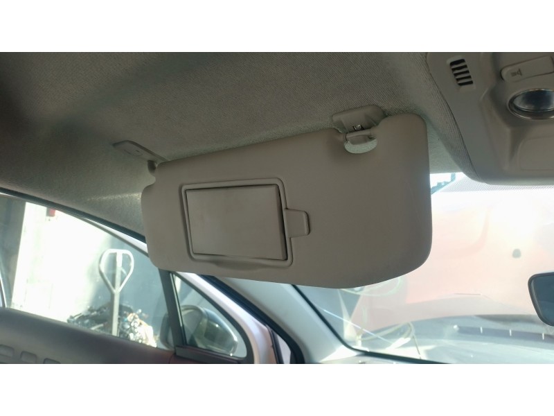 Recambio de parasol izquierdo para citroën c3 iii (sx) 1.5 bluehdi 100 (sxyhyp, sxyhtu) referencia OEM IAM   