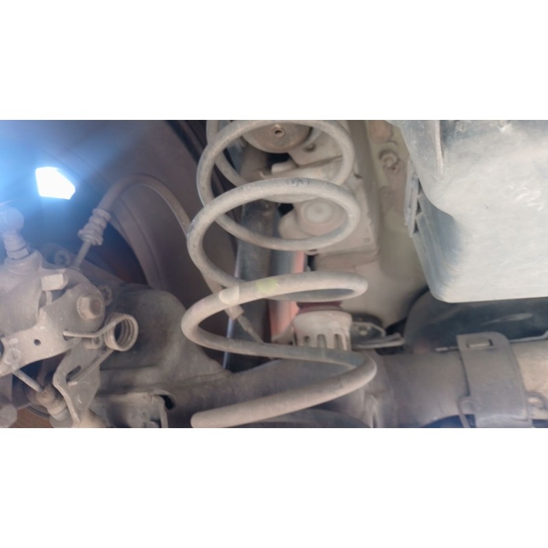 Recambio de amortiguador trasero izquierdo para citroën c3 iii (sx) 1.5 bluehdi 100 (sxyhyp, sxyhtu) referencia OEM IAM   