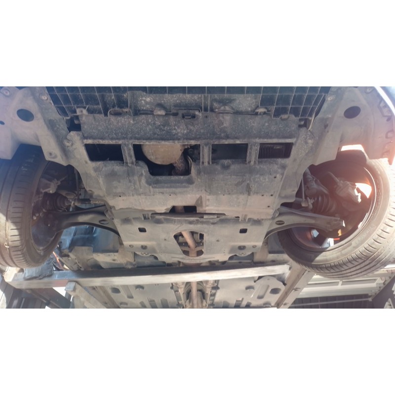 Recambio de puente delantero para citroën c3 iii (sx) 1.5 bluehdi 100 (sxyhyp, sxyhtu) referencia OEM IAM   