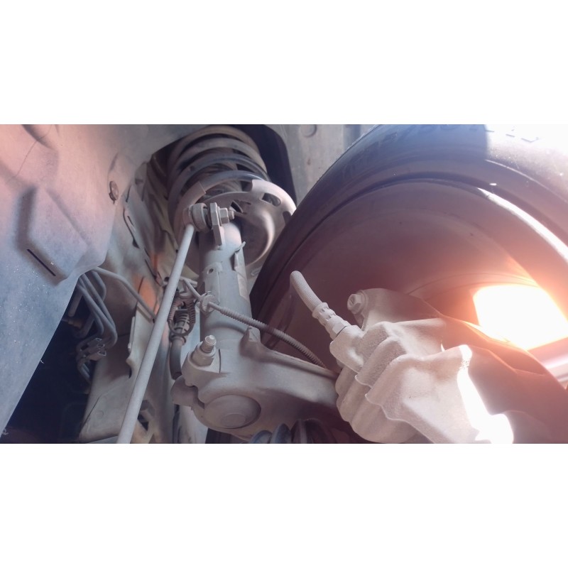 Recambio de amortiguador delantero izquierdo para citroën c3 iii (sx) 1.5 bluehdi 100 (sxyhyp, sxyhtu) referencia OEM IAM   