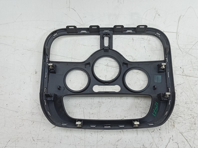Recambio de moldura para renault kangoo express (fw0/1_) 1.5 dci 95 (fw16) referencia OEM IAM  682609068R 