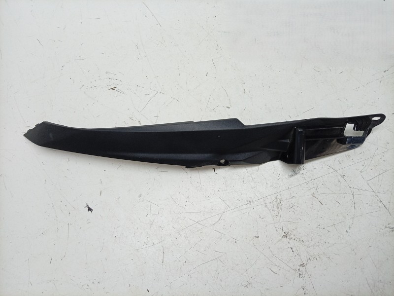 Recambio de moldura para bmw f (801cc - ) f 900 r (4r90) referencia OEM IAM  46638403865 