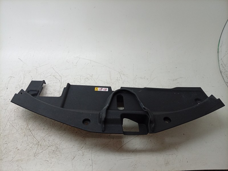 Recambio de moldura para toyota corolla sedán (_e21_) 1.8 vvti hybrid (zwe211, mzea12) referencia OEM IAM  5328902160 