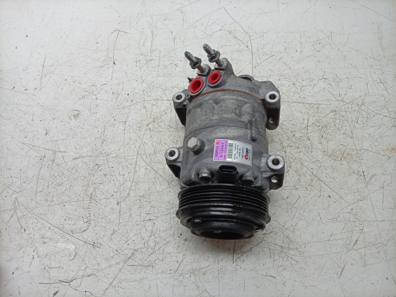Recambio de compresor aire acondicionado para ssangyong xlv suv e-xgi 160 referencia OEM IAM 1731303211 1731313111 
