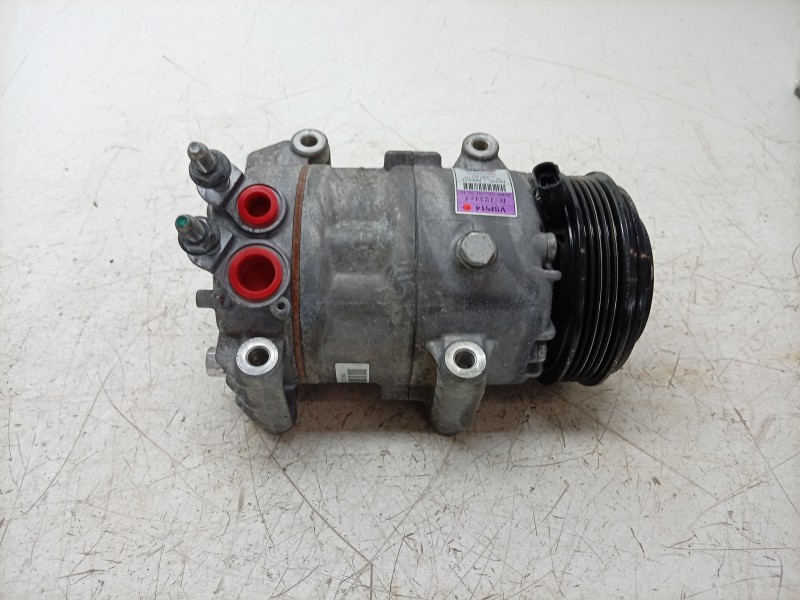 Recambio de compresor aire acondicionado para ssangyong xlv suv e-xgi 160 referencia OEM IAM 1731303211 1731313111 
