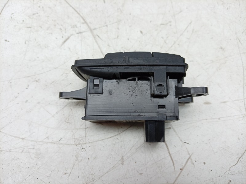 Recambio de palanca freno para bmw x1 (f48) sdrive 18 d referencia OEM IAM 6822523 61319877887 EWHBM006