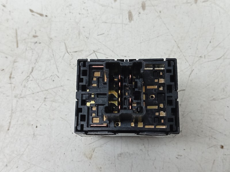 Recambio de mando asiento calefactable para subaru xv (gt, g24) 2.0 i awd (gt7) referencia OEM IAM  8610A300 