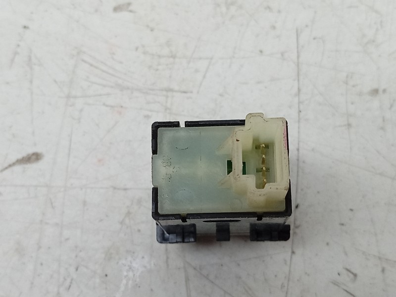 Recambio de interruptor para subaru xv (gt, g24) 2.0 i awd (gt7) referencia OEM IAM  83211AL011 