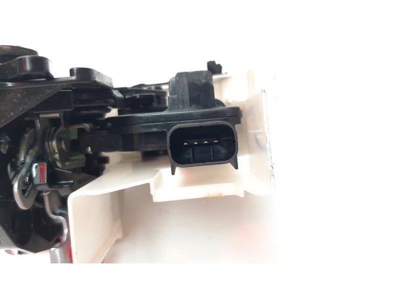 Recambio de cerradura puerta trasera izquierda para kia picanto (ja) 1.0 cat referencia OEM IAM 81310G6050  