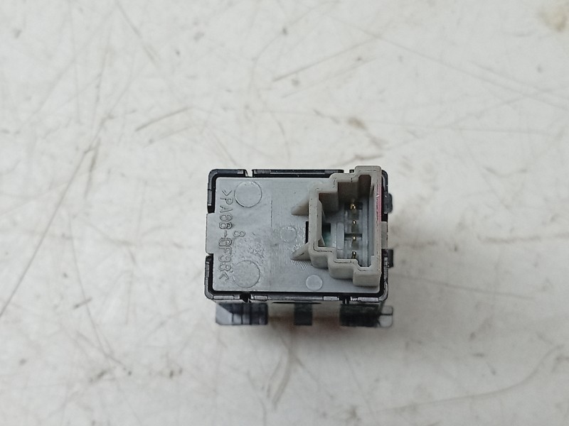 Recambio de interruptor para subaru xv (gt, g24) 2.0 i awd (gt7) referencia OEM IAM  83211AL001 