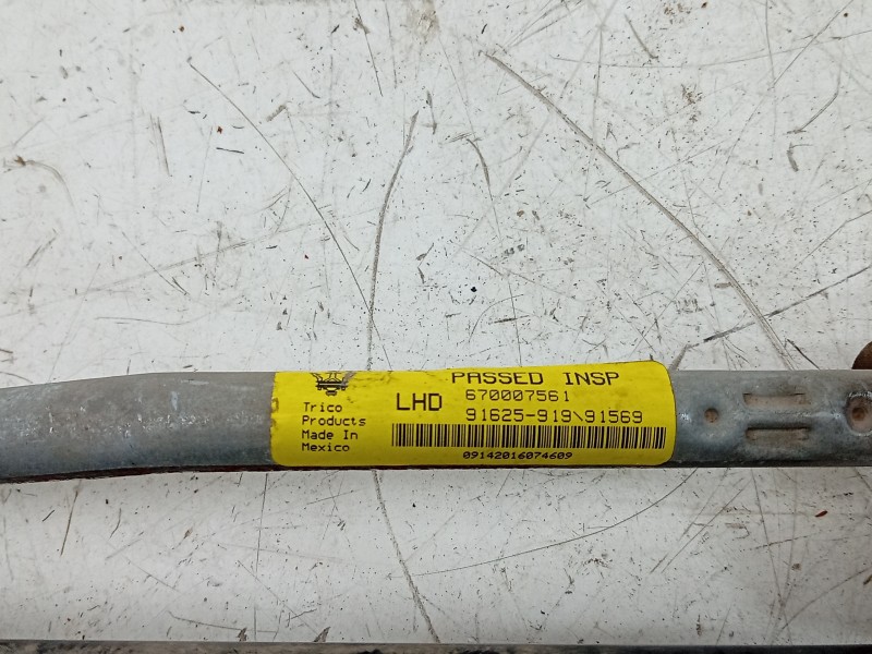 Recambio de motor limpia delantero para maserati levante suv (m161) 3.0 d q4 referencia OEM IAM 670007561 670105984 