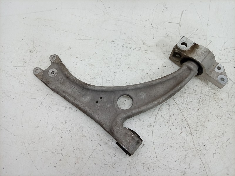 Recambio de brazo suspension inferior delantero derecho para audi q3 (8ub, 8ug) 1.4 tsi referencia OEM IAM 5N0407151H 3C0407151G