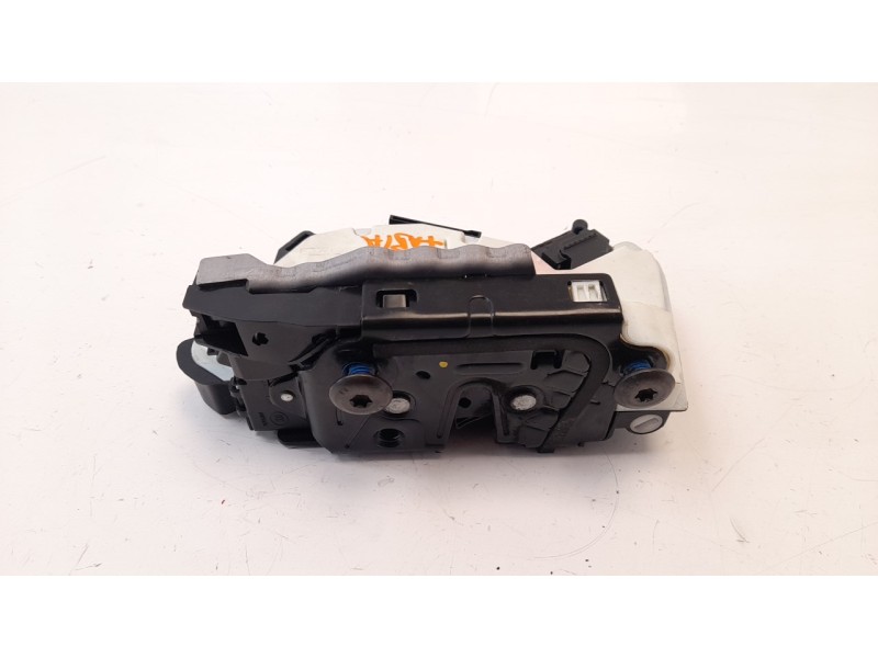 Recambio de cerradura puerta trasera izquierda para skoda fabia 1.2 tsi referencia OEM IAM 6V0839015A  