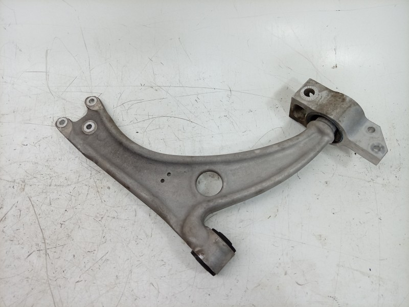 Recambio de brazo suspension inferior delantero izquierdo para audi q3 (8ub, 8ug) 1.4 tsi referencia OEM IAM 5N0407151H 3C040715