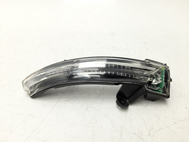 Recambio de piloto retrovisor derecho para renault clio v (b7_) 1.0 lpg (b7mt) referencia OEM IAM  963053102R 1051804021/550040A