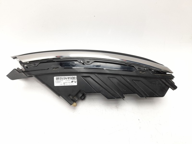 Recambio de piloto delantero derecho para citroën c3 aircross ii van (2c_, 2r_) puretech 82 referencia OEM IAM  9843218880 