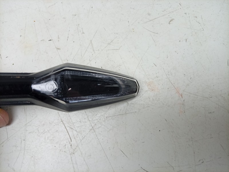 Recambio de piloto trasero derecho para bmw f 750 gs referencia OEM IAM  63138534353 