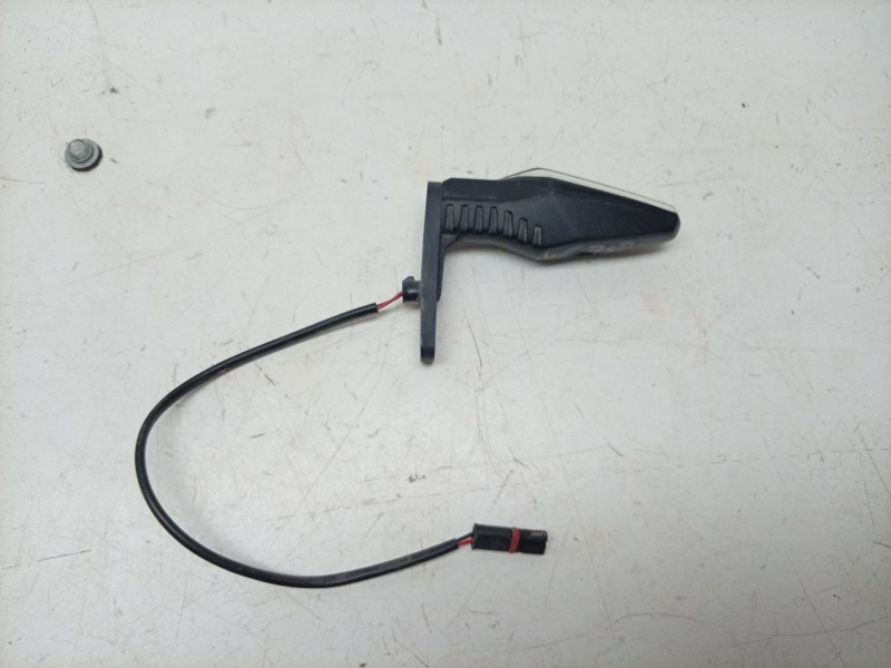 Recambio de piloto trasero derecho para bmw f 750 gs referencia OEM IAM  63138534353 